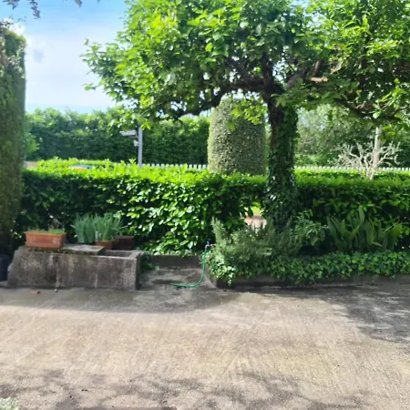 Via Del Cristo Bed & Breakfast *